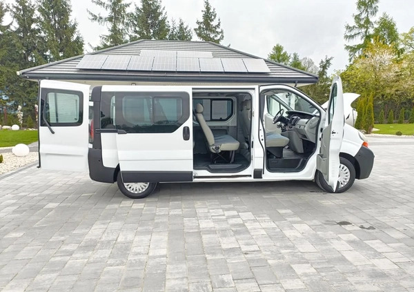 Renault Trafic cena 34900 przebieg: 287000, rok produkcji 2006 z Elbląg małe 704